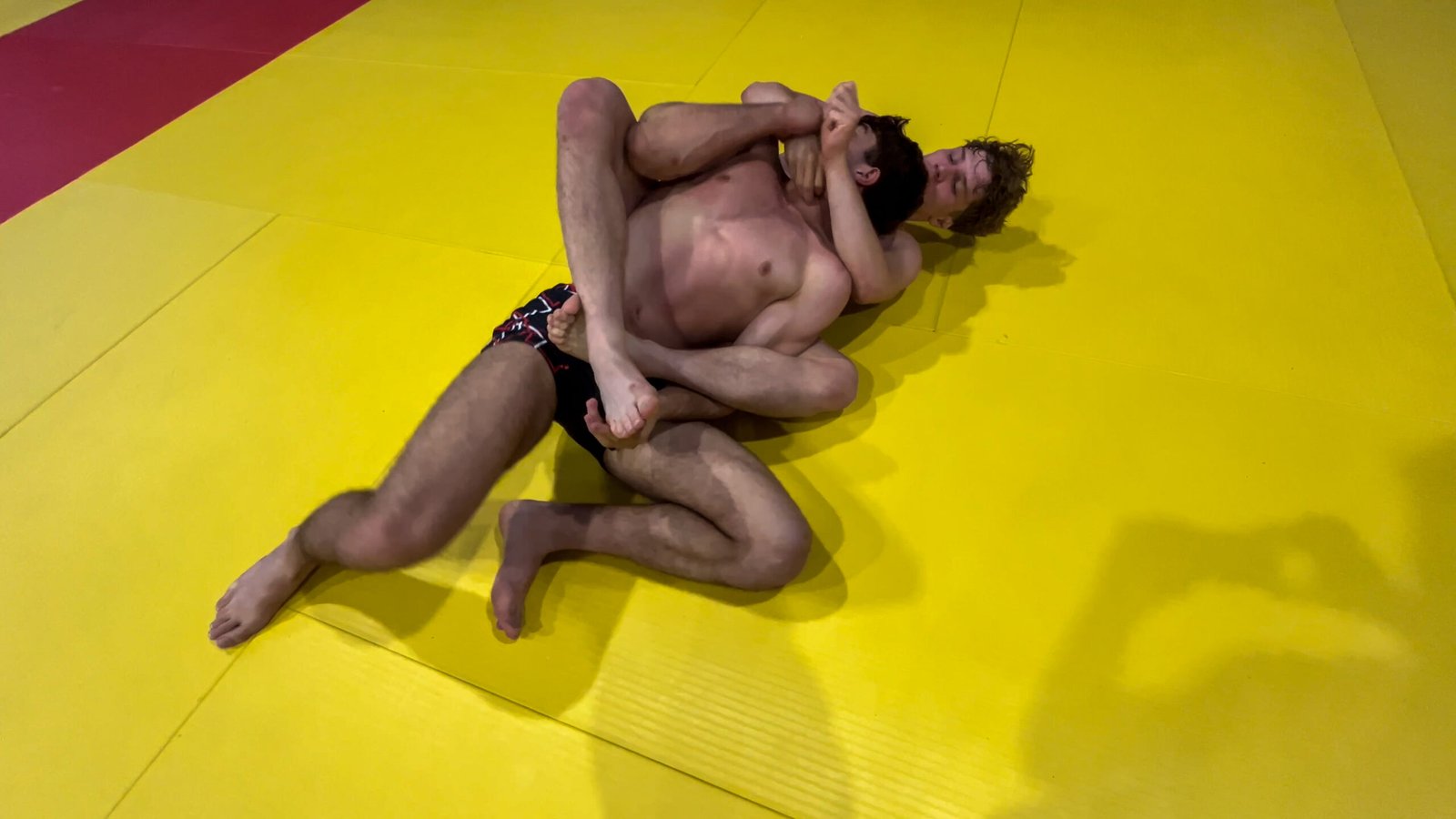 Submission Wrestling: Karol vs. Cristian