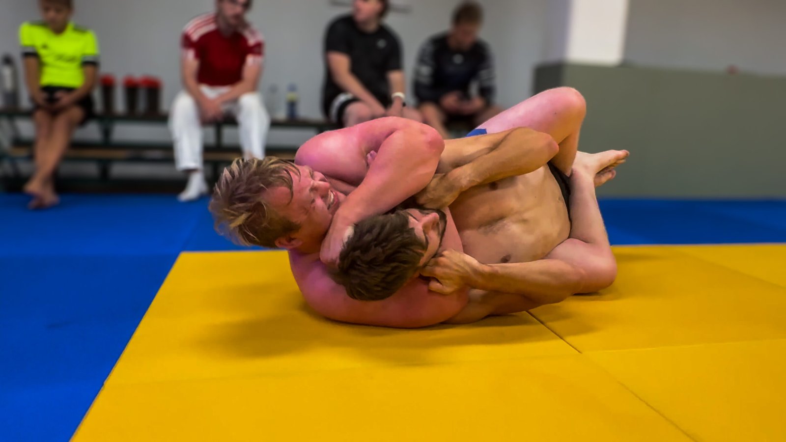 Submission Wrestling: Xander vs. Lars